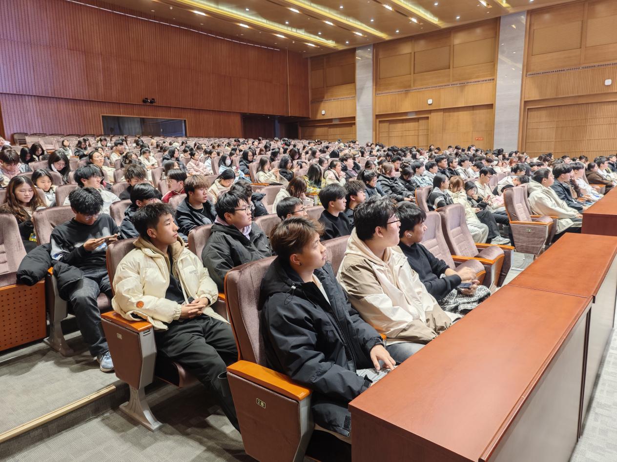 890fb845e394f71703ea9aeb12ec820